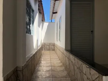 Alugar Casa / Padr&atilde;o em S&atilde;o Jos&eacute; do Rio Preto R$ 1.600,00 - Foto 18