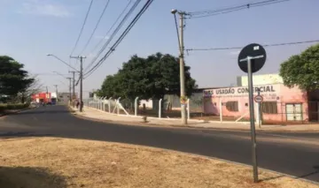 Alugar Comercial / Sal&atilde;o em S&atilde;o Jos&eacute; do Rio Preto R$ 8.000,00 - Foto 5