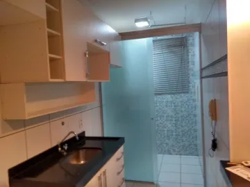 Alugar Apartamento / Padr&atilde;o em S&atilde;o Jos&eacute; do Rio Preto. apenas R$ 230.000,00