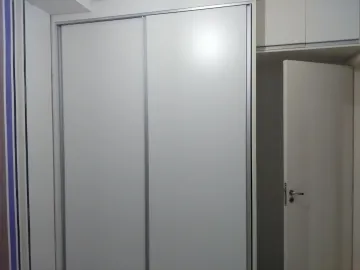 Comprar Apartamento / Padr&atilde;o em S&atilde;o Jos&eacute; do Rio Preto R$ 230.000,00 - Foto 4