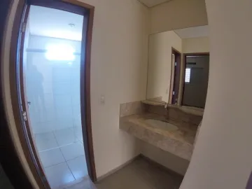 Alugar Apartamento / Padr&atilde;o em S&atilde;o Jos&eacute; do Rio Preto R$ 1.450,00 - Foto 12