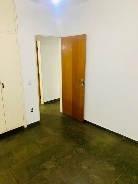 Alugar Apartamento / Padr&atilde;o em S&atilde;o Jos&eacute; do Rio Preto R$ 421,36 - Foto 5