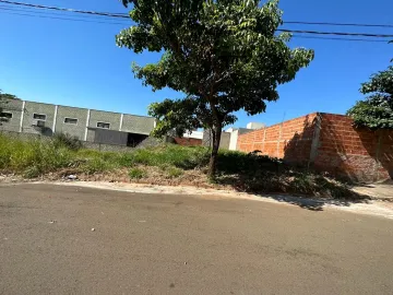 Alugar Terreno / Padr&atilde;o em S&atilde;o Jos&eacute; do Rio Preto. apenas R$ 112.000,00