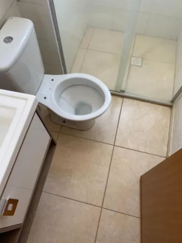 Alugar Apartamento / Padr&atilde;o em S&atilde;o Jos&eacute; do Rio Preto R$ 980,00 - Foto 16