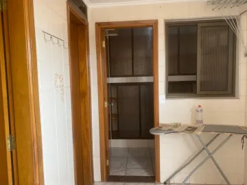 Alugar Apartamento / Padr&atilde;o em S&atilde;o Jos&eacute; do Rio Preto R$ 1.500,00 - Foto 10