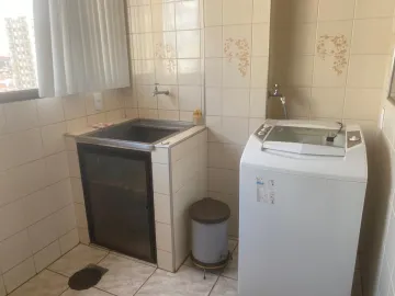 Alugar Apartamento / Padr&atilde;o em S&atilde;o Jos&eacute; do Rio Preto R$ 1.500,00 - Foto 12