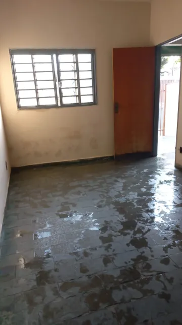 Alugar Casa / Padr&atilde;o em S&atilde;o Jos&eacute; do Rio Preto R$ 1.320,00 - Foto 6