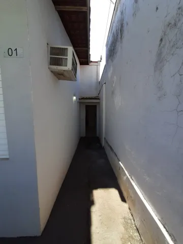 Alugar Casa / Condom&iacute;nio em S&atilde;o Jos&eacute; do Rio Preto R$ 1.800,00 - Foto 17