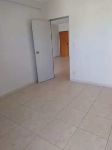Comprar Apartamento / Padr&atilde;o em S&atilde;o Jos&eacute; do Rio Preto R$ 380.000,00 - Foto 6