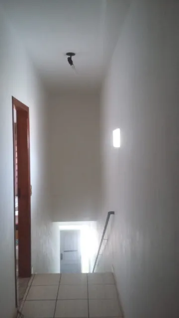 Alugar Casa / Padr&atilde;o em S&atilde;o Jos&eacute; do Rio Preto R$ 2.000,00 - Foto 4