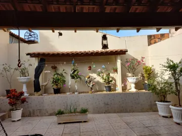 Comprar Casa / Padr&atilde;o em S&atilde;o Jos&eacute; do Rio Preto R$ 370.000,00 - Foto 2