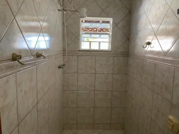Alugar Casa / Padr&atilde;o em S&atilde;o Jos&eacute; do Rio Preto R$ 2.000,00 - Foto 16