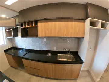 Alugar Apartamento / Padr&atilde;o em S&atilde;o Jos&eacute; do Rio Preto R$ 2.350,00 - Foto 4