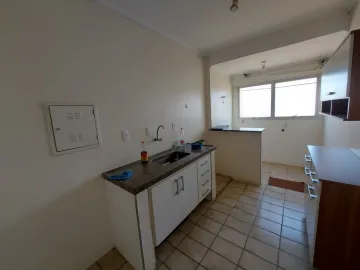 Alugar Apartamento / Padr&atilde;o em S&atilde;o Jos&eacute; do Rio Preto R$ 700,00 - Foto 5