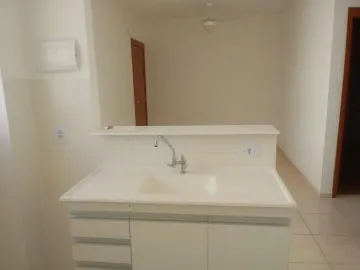 Alugar Apartamento / Padr&atilde;o em S&atilde;o Jos&eacute; do Rio Preto R$ 700,00 - Foto 2