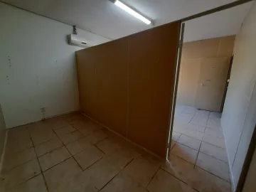 Alugar Comercial / Sala em S&atilde;o Jos&eacute; do Rio Preto R$ 1.800,00 - Foto 3
