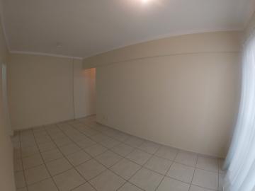 Alugar Apartamento / Padr&atilde;o em S&atilde;o Jos&eacute; do Rio Preto R$ 1.000,00 - Foto 3