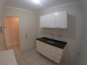 Alugar Apartamento / Padr&atilde;o em S&atilde;o Jos&eacute; do Rio Preto R$ 1.000,00 - Foto 7