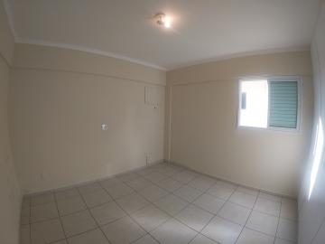 Alugar Apartamento / Padr&atilde;o em S&atilde;o Jos&eacute; do Rio Preto R$ 1.000,00 - Foto 9