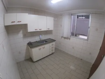 Alugar Apartamento / Padr&atilde;o em S&atilde;o Jos&eacute; do Rio Preto R$ 1.150,00 - Foto 3