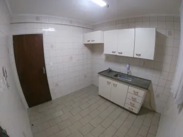Alugar Apartamento / Padr&atilde;o em S&atilde;o Jos&eacute; do Rio Preto R$ 1.150,00 - Foto 4