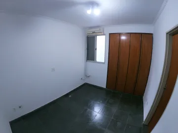 Alugar Apartamento / Padr&atilde;o em S&atilde;o Jos&eacute; do Rio Preto R$ 1.150,00 - Foto 5