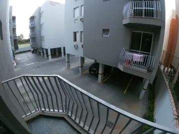 Alugar Apartamento / Padr&atilde;o em S&atilde;o Jos&eacute; do Rio Preto R$ 1.150,00 - Foto 17
