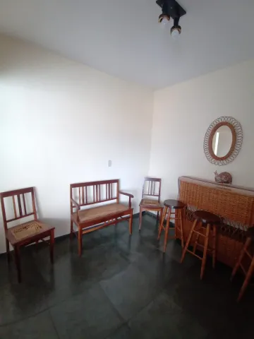 Alugar Apartamento / Padr&atilde;o em S&atilde;o Jos&eacute; do Rio Preto. apenas R$ 1.400,00