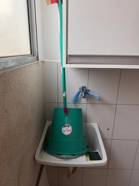 Alugar Apartamento / Padr&atilde;o em S&atilde;o Jos&eacute; do Rio Preto R$ 800,00 - Foto 21