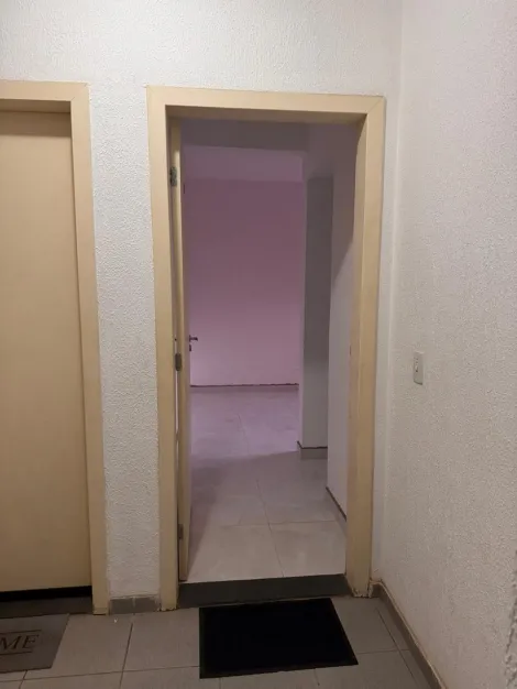 Alugar Apartamento / Padr&atilde;o em S&atilde;o Jos&eacute; do Rio Preto R$ 800,00 - Foto 22
