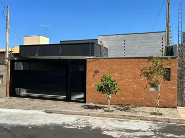 Alugar Casa / Padr&atilde;o em S&atilde;o Jos&eacute; do Rio Preto. apenas R$ 480.000,00