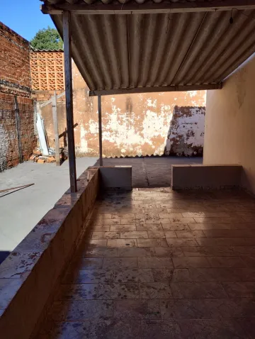 Alugar Casa / Padr&atilde;o em S&atilde;o Jos&eacute; do Rio Preto R$ 850,00 - Foto 11