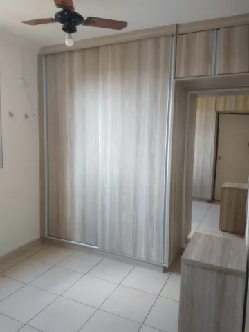 Alugar Apartamento / Padr&atilde;o em S&atilde;o Jos&eacute; do Rio Preto R$ 2.000,00 - Foto 14