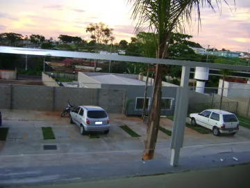 Alugar Apartamento / Padr&atilde;o em S&atilde;o Jos&eacute; do Rio Preto R$ 870,00 - Foto 3