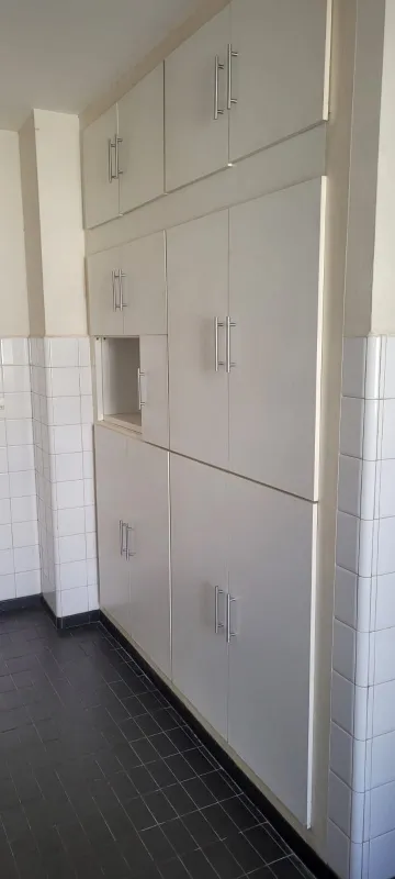 Alugar Apartamento / Padr&atilde;o em S&atilde;o Jos&eacute; do Rio Preto R$ 1.500,00 - Foto 4