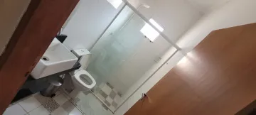 Alugar Casa / Padr&atilde;o em S&atilde;o Jos&eacute; do Rio Preto R$ 1.800,00 - Foto 10
