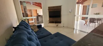 Alugar Casa / Padr&atilde;o em S&atilde;o Jos&eacute; do Rio Preto R$ 1.800,00 - Foto 4