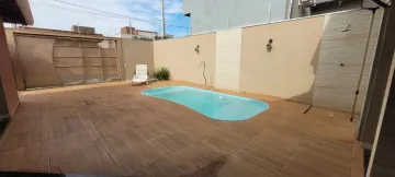 Alugar Casa / Padr&atilde;o em S&atilde;o Jos&eacute; do Rio Preto R$ 1.800,00 - Foto 2