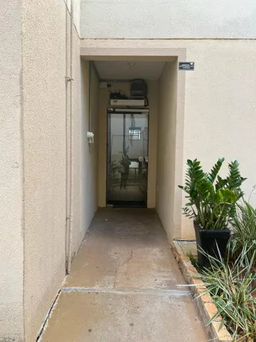 Comprar Apartamento / Padr&atilde;o em S&atilde;o Jos&eacute; do Rio Preto R$ 180.000,00 - Foto 14