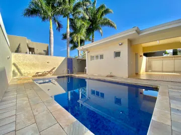 Casa / Condom&iacute;nio em S&atilde;o Jos&eacute; do Rio Preto 