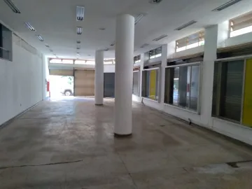 Alugar Comercial / Sal&atilde;o em S&atilde;o Jos&eacute; do Rio Preto. apenas R$ 11.000,00