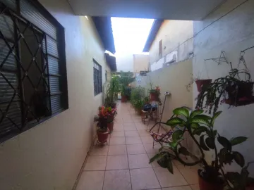 Comprar Casa / Padr&atilde;o em S&atilde;o Jos&eacute; do Rio Preto R$ 200.000,00 - Foto 17