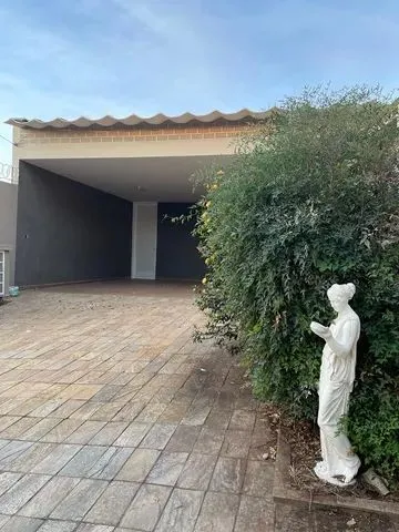 Alugar Casa / Padr&atilde;o em S&atilde;o Jos&eacute; do Rio Preto. apenas R$ 560.000,00
