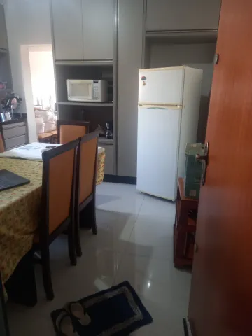 Comprar Apartamento / Padr&atilde;o em S&atilde;o Jos&eacute; do Rio Preto R$ 200.000,00 - Foto 4