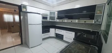 Comprar Casa / Padr&atilde;o em S&atilde;o Jos&eacute; do Rio Preto R$ 490.000,00 - Foto 3