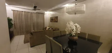 Alugar Casa / Padr&atilde;o em S&atilde;o Jos&eacute; do Rio Preto. apenas R$ 490.000,00