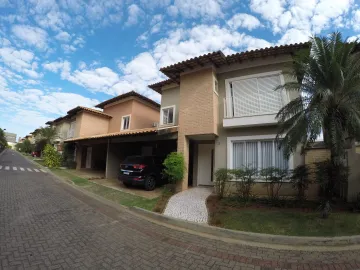 Casa / Condom&iacute;nio em S&atilde;o Jos&eacute; do Rio Preto 