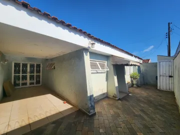 Alugar Casa / Padr&atilde;o em S&atilde;o Jos&eacute; do Rio Preto R$ 2.300,00 - Foto 2