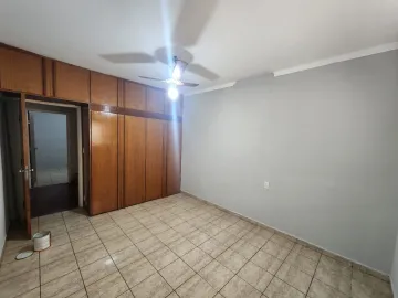 Alugar Casa / Padr&atilde;o em S&atilde;o Jos&eacute; do Rio Preto R$ 2.300,00 - Foto 12