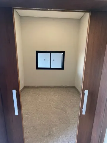 Alugar Casa / Condom&iacute;nio em S&atilde;o Jos&eacute; do Rio Preto. apenas R$ 1.537.000,00